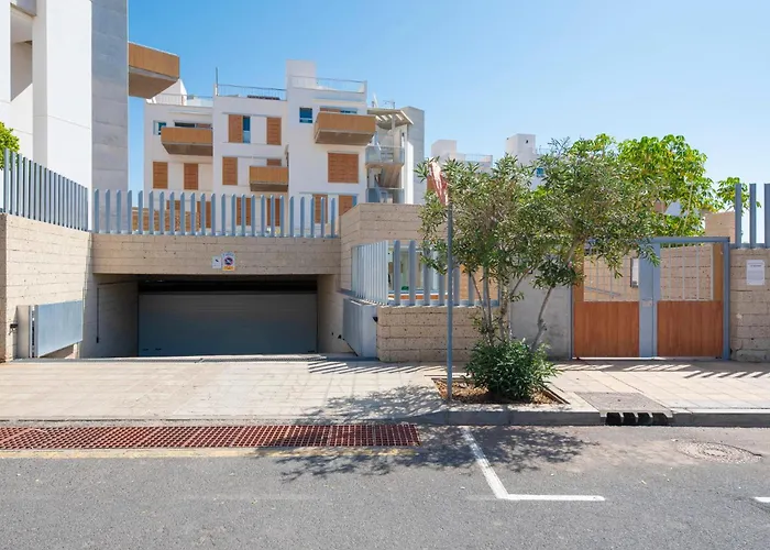 Medano4you Surfers Paradise Beachfront 公寓 *