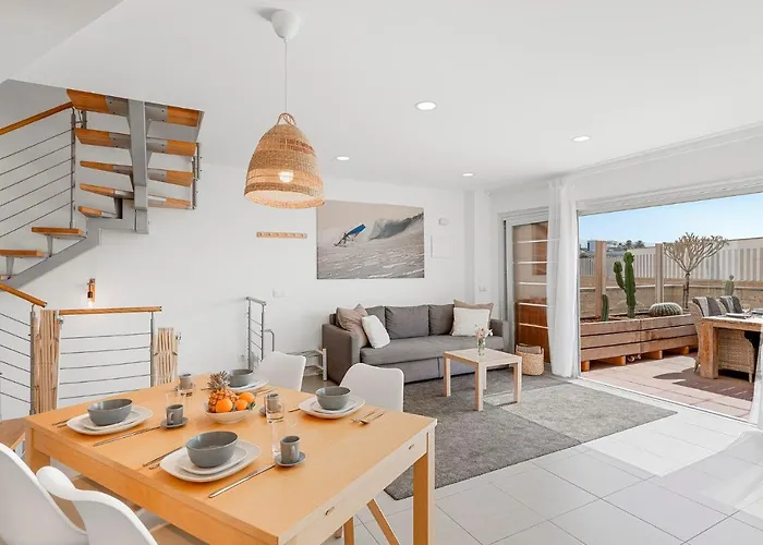 Medano4you Surfers Paradise Beachfront דירה